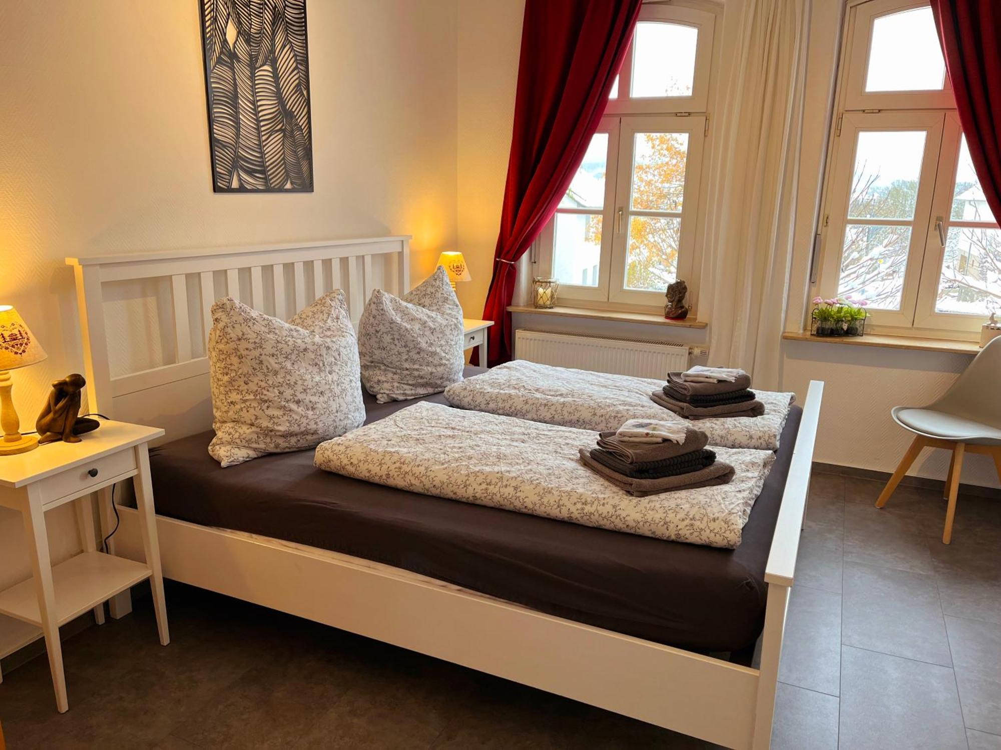 Ferienwohnung Burghasungen Zierenberg Exterior foto